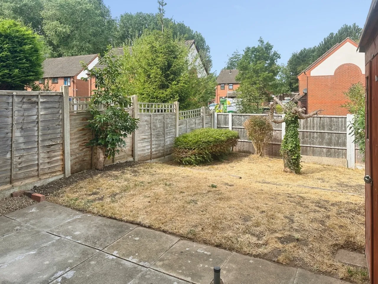 St. Marks Close, Shawbirch, Telford TF1 3LA, photo 15