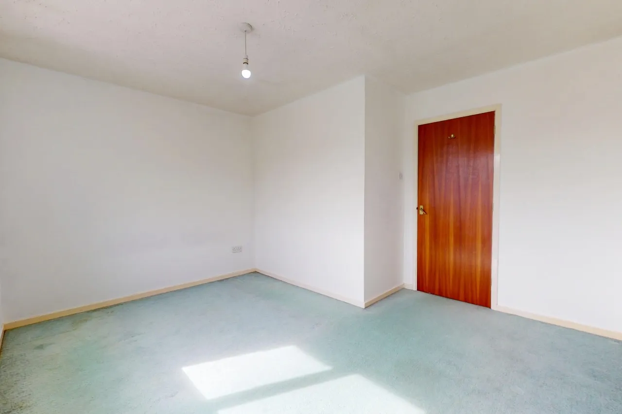 St. Marks Close, Shawbirch, Telford TF1 3LA, photo 9