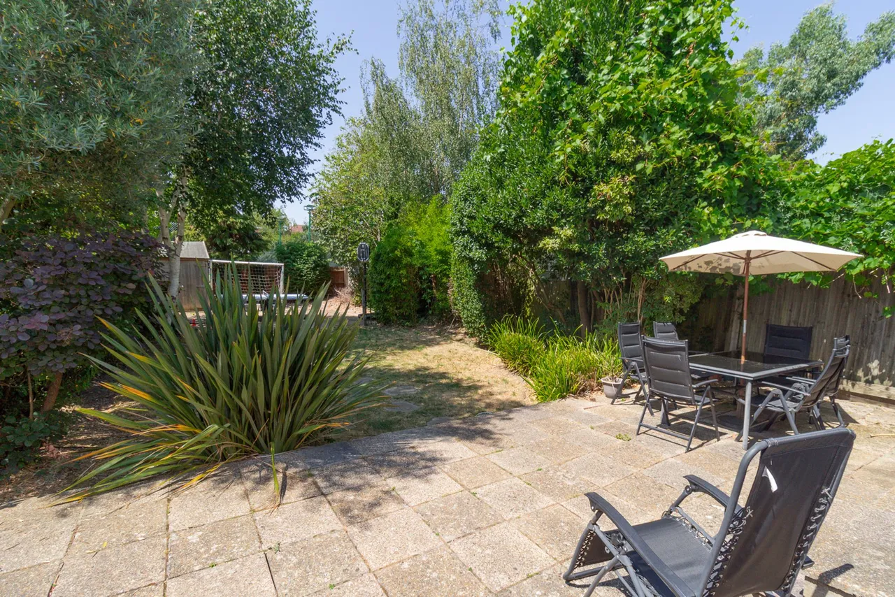 Broadfields Avenue, Edgware, HA8, photo 17