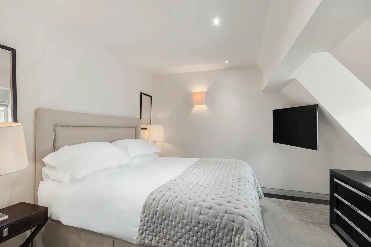 Duke Street, Mayfair, London, photo 8