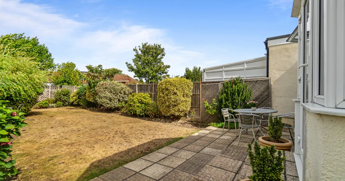 Shepperton, TW17, photo 10