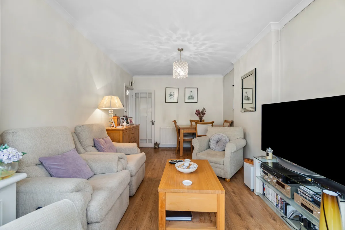 Shepperton, TW17, photo 11
