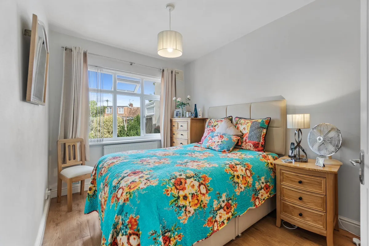 Shepperton, TW17, photo 8
