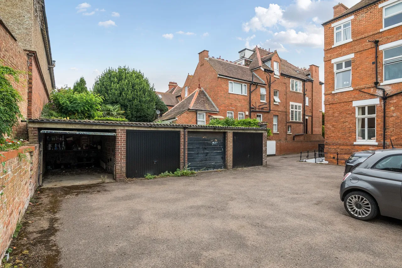 Grimston Avenue, Folkestone, CT20, photo 14