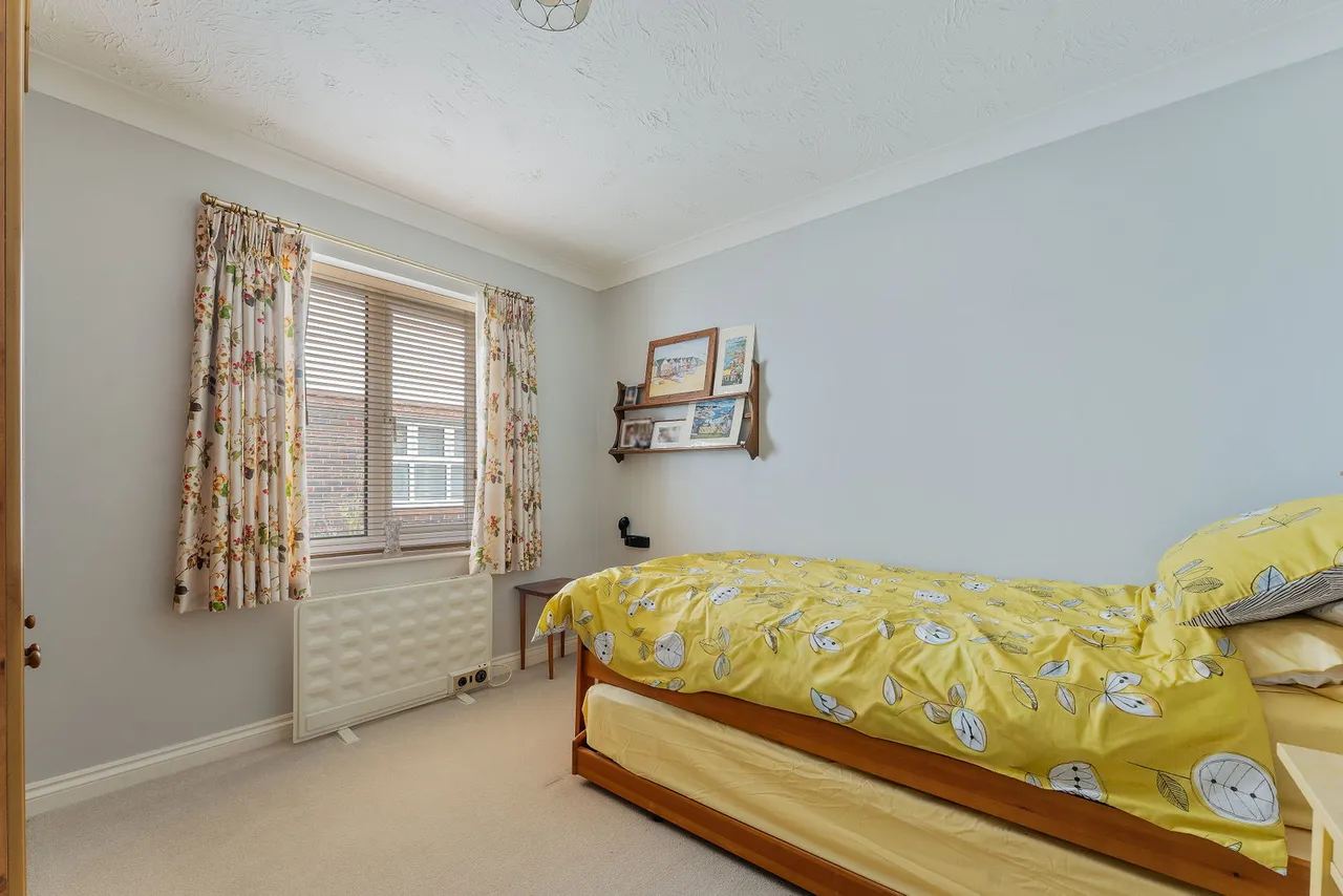 Three Cuppes Lane, Salisbury, SP1, photo 8