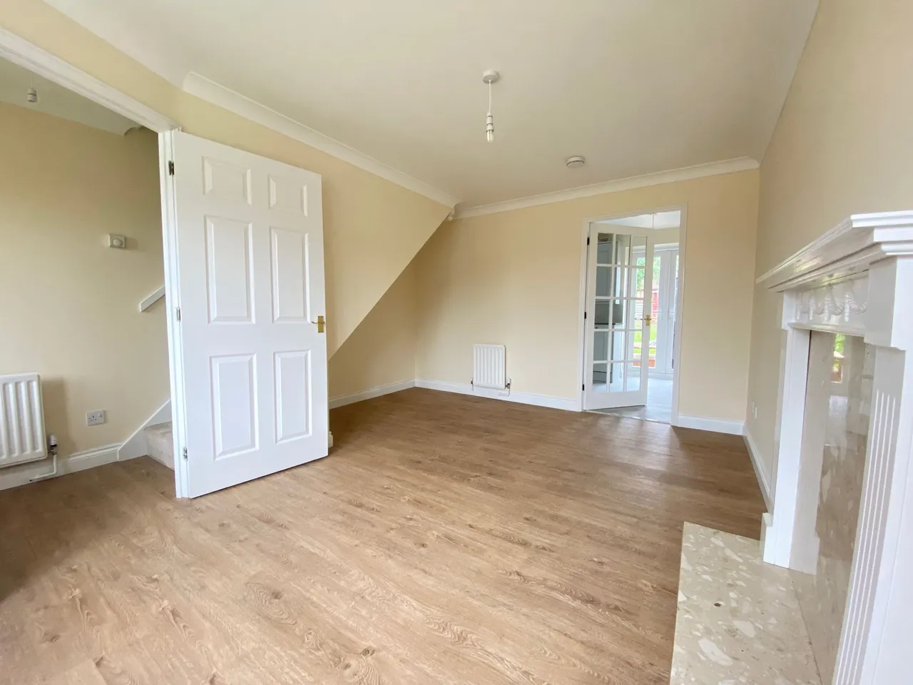 Ropeland Way, Horsham, RH12, photo 2