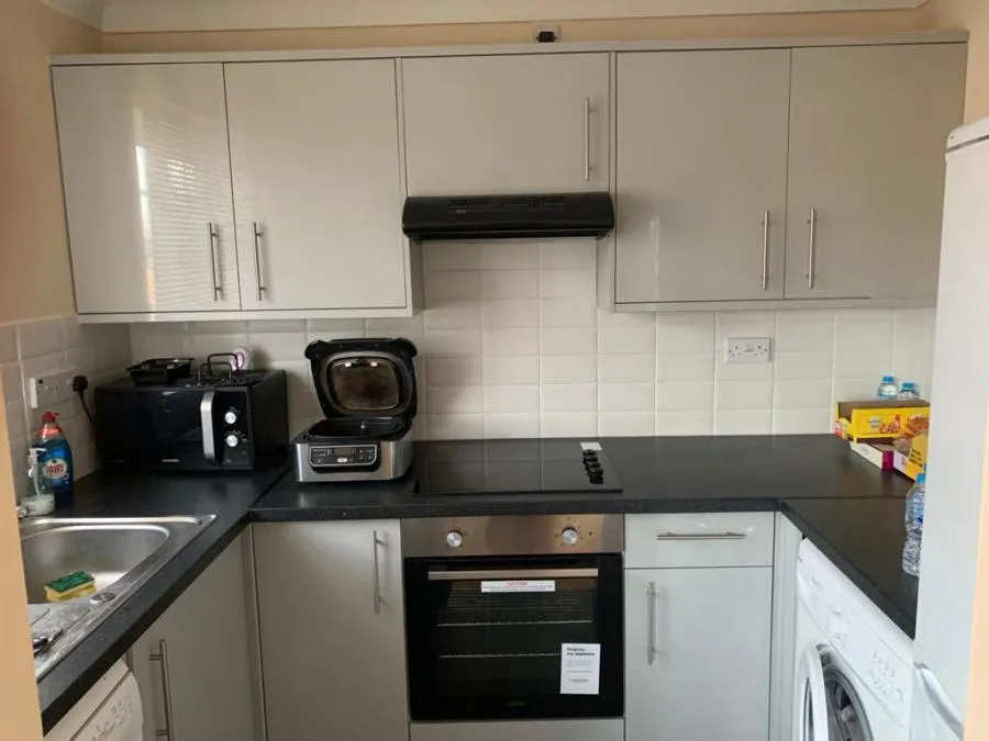 Earls Meade, Luton, LU2, photo 6