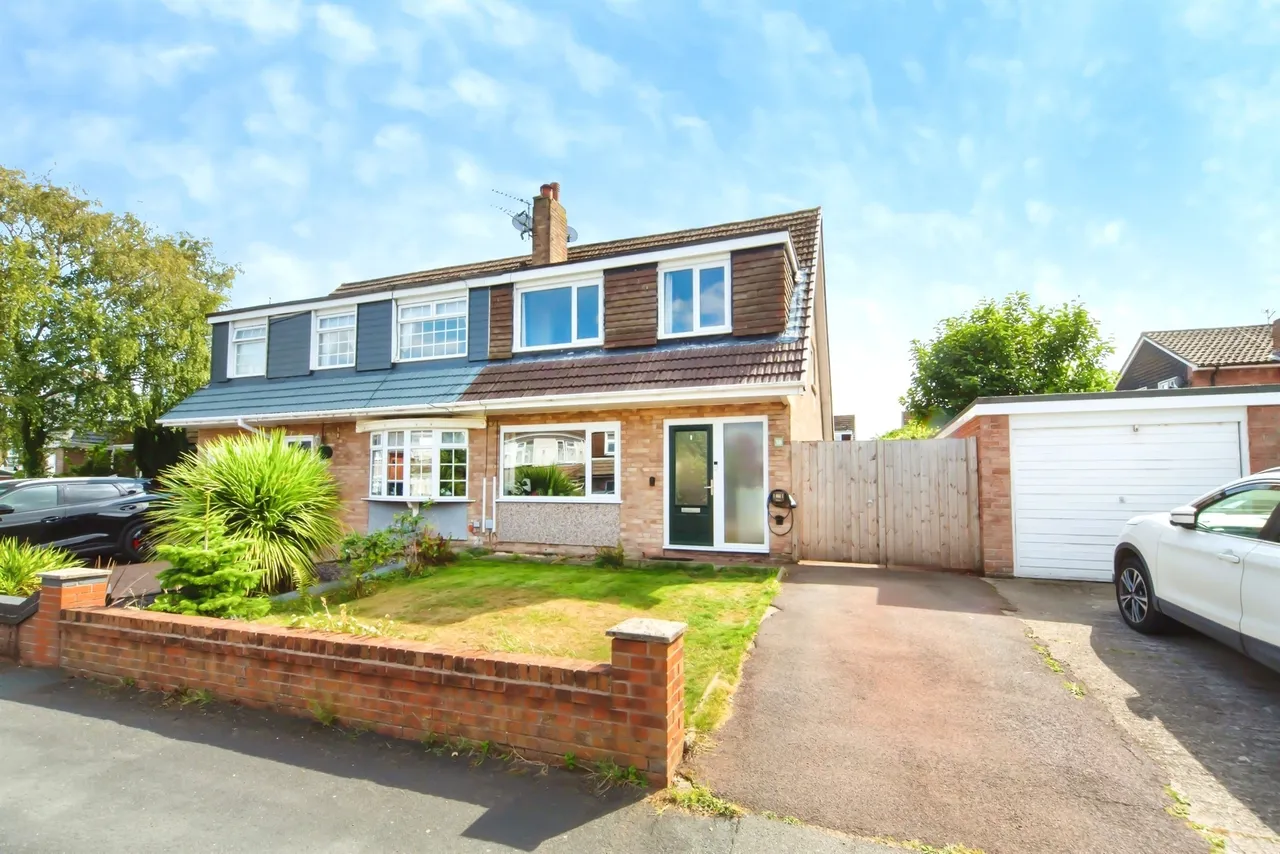 3 bed house for sale — Malin Close, Hale Village, Liverpool