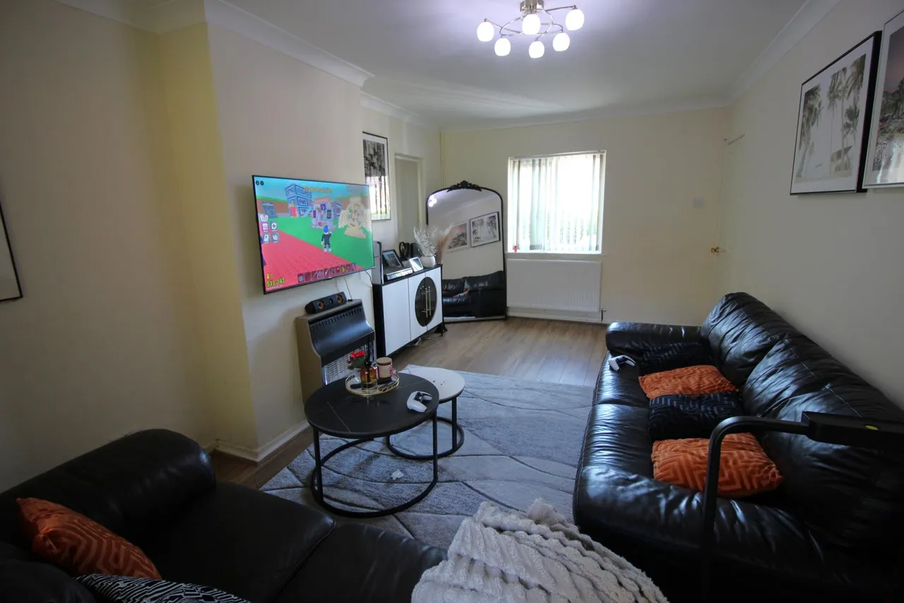 Kenyon Way, Little Hulton, M38, photo 3