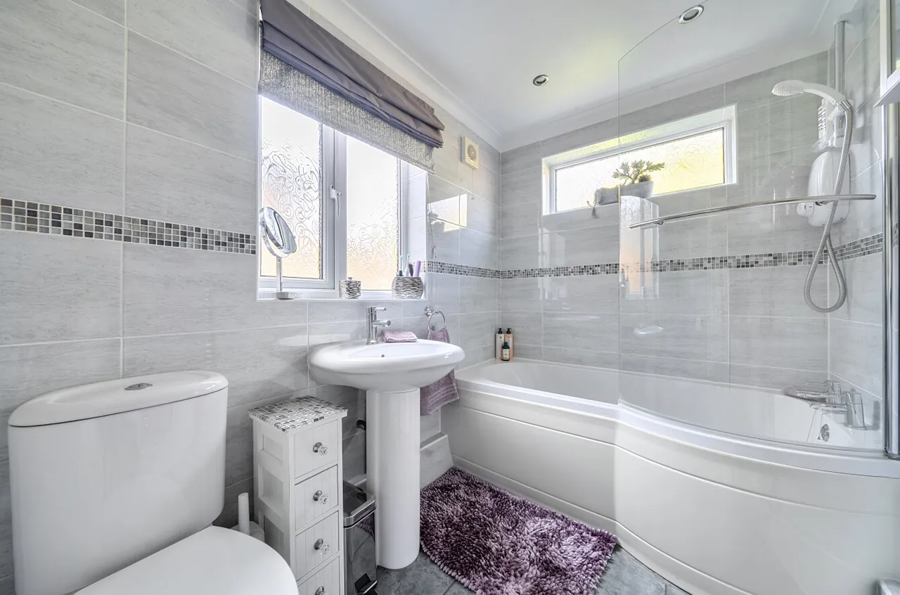 New Road, South Darenth, DA4, photo 16