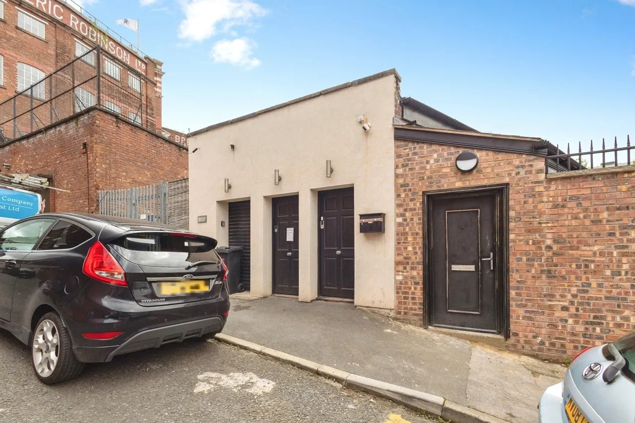 2 bed flat for sale — Harvey Street, Stockport, Greater Manchester, SK1