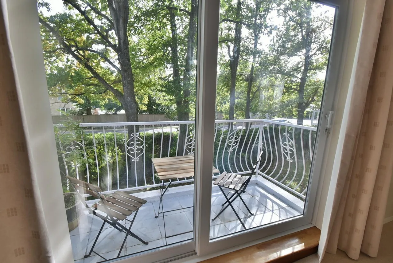 Beaufoys Court, BH22, photo 2