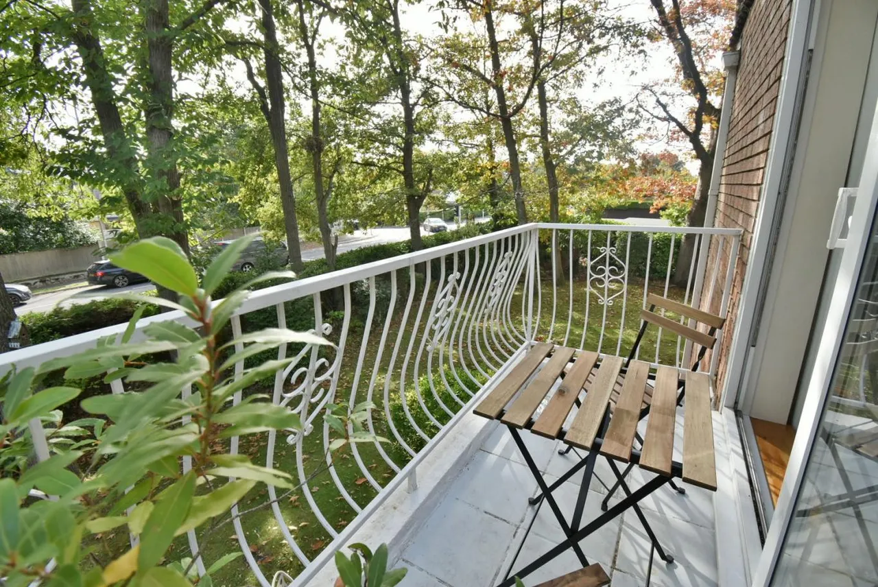 Beaufoys Court, BH22, photo 13
