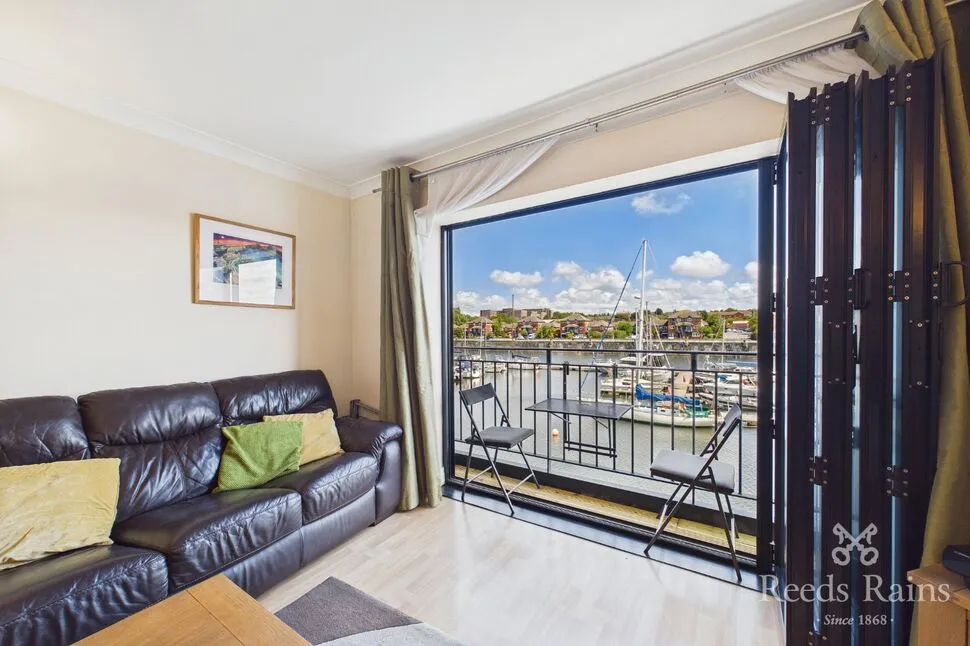2 bed flat for sale — South Ferry Quay, Liverpool, Merseyside, L3