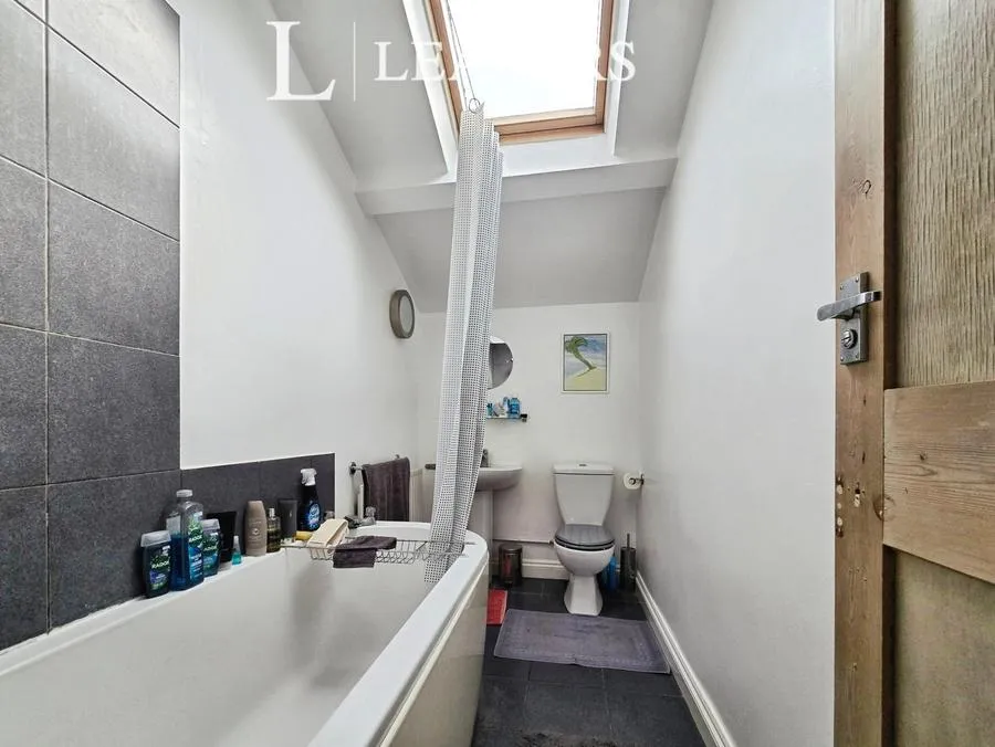 Whitworth Road, Gosport, PO12, photo 9
