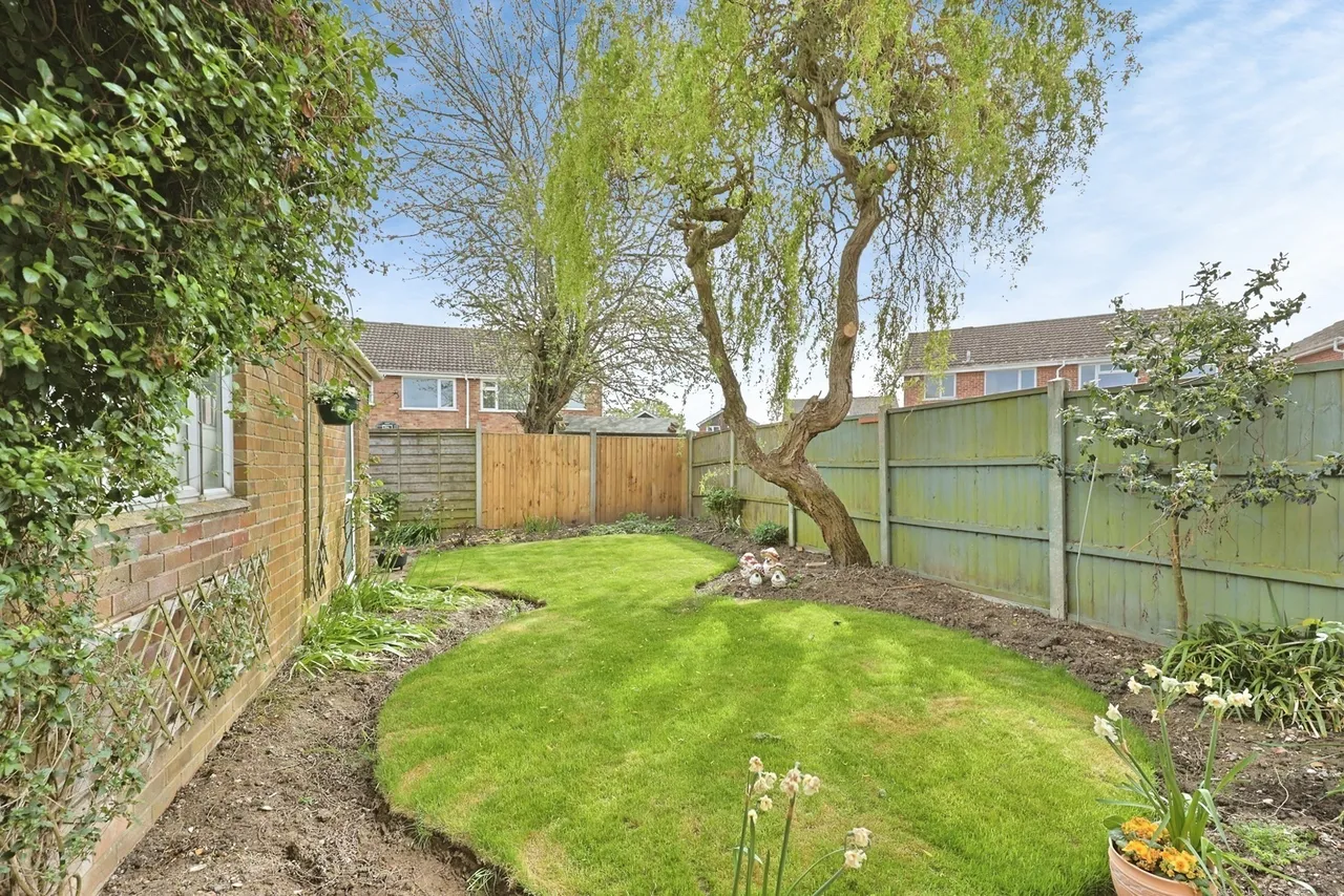 Woodyard Close, Mulbarton, Norwich, Norfolk, NR14, photo 6
