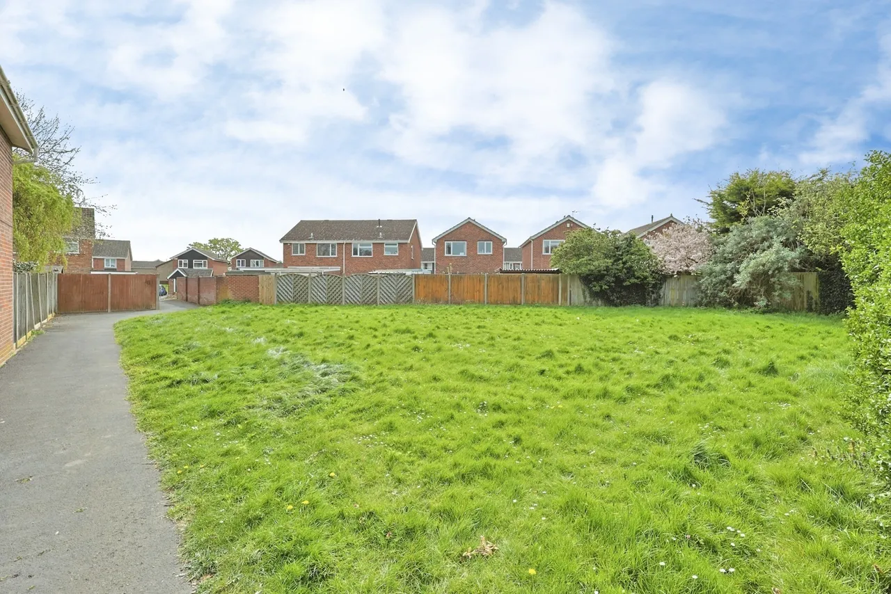 Woodyard Close, Mulbarton, Norwich, Norfolk, NR14, photo 11