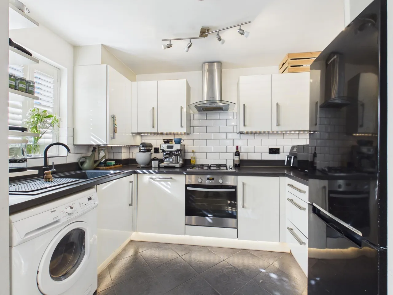 The Den, Tadley, RG26, photo 7