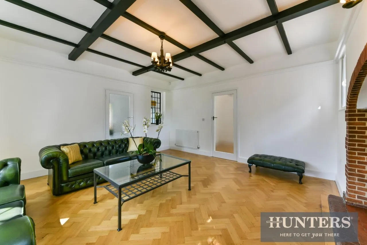 Firs Drive, Hounslow, TW5, photo 4