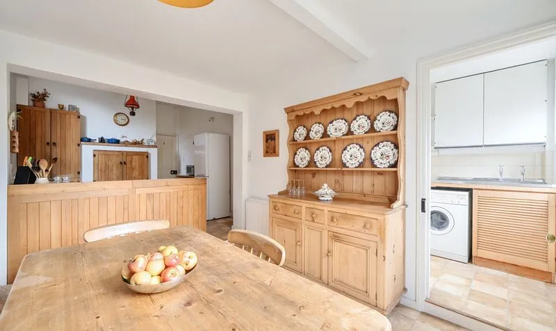 Oakfield Road, Ashtead, KT21, photo 6
