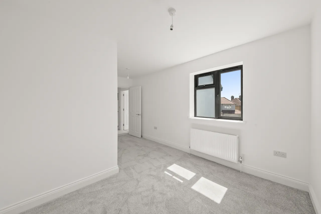 Gonville Crescent, Northolt, UB5, photo 15