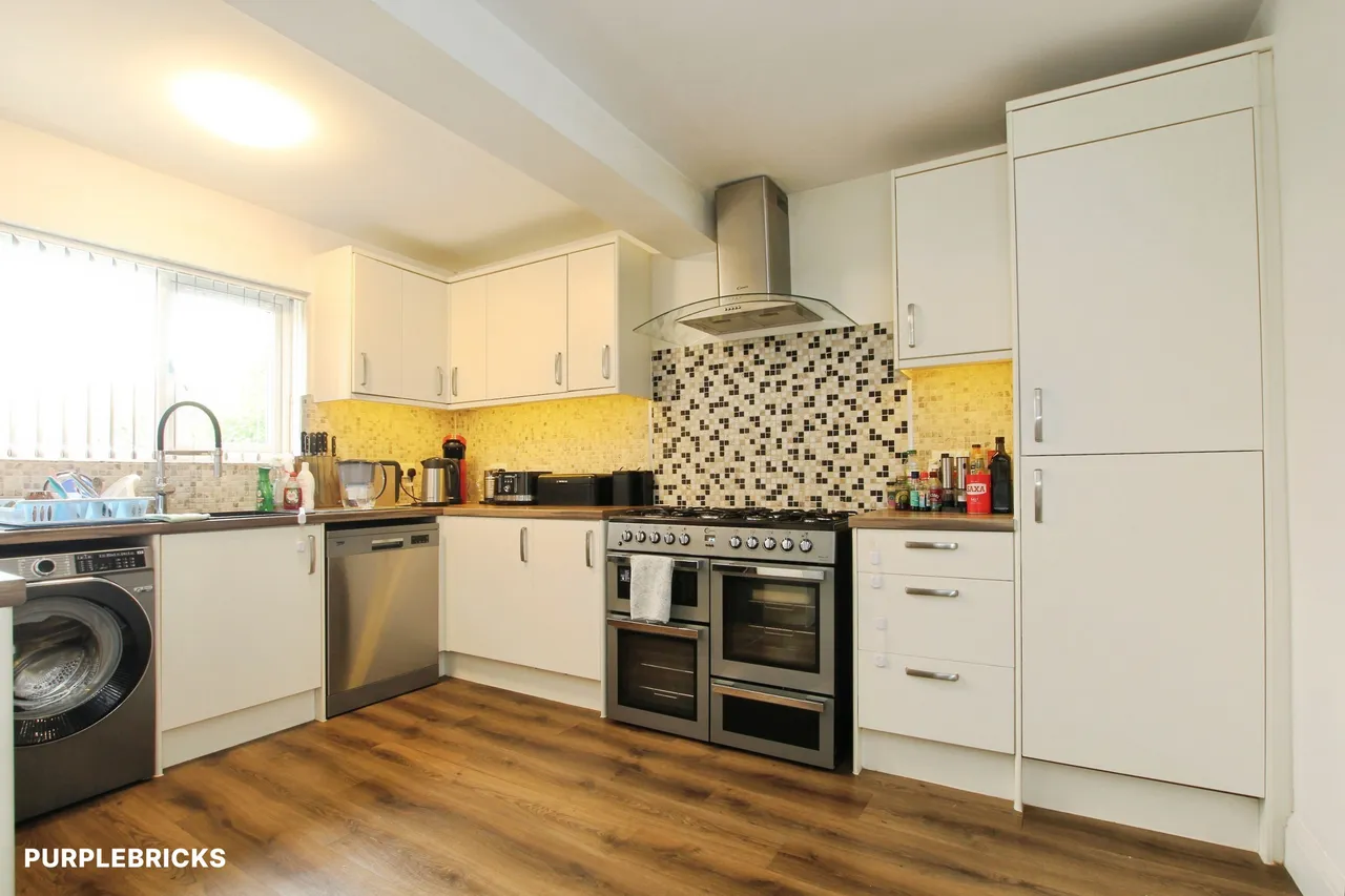 Lancaster Close, Brentwood, CM15, photo 7