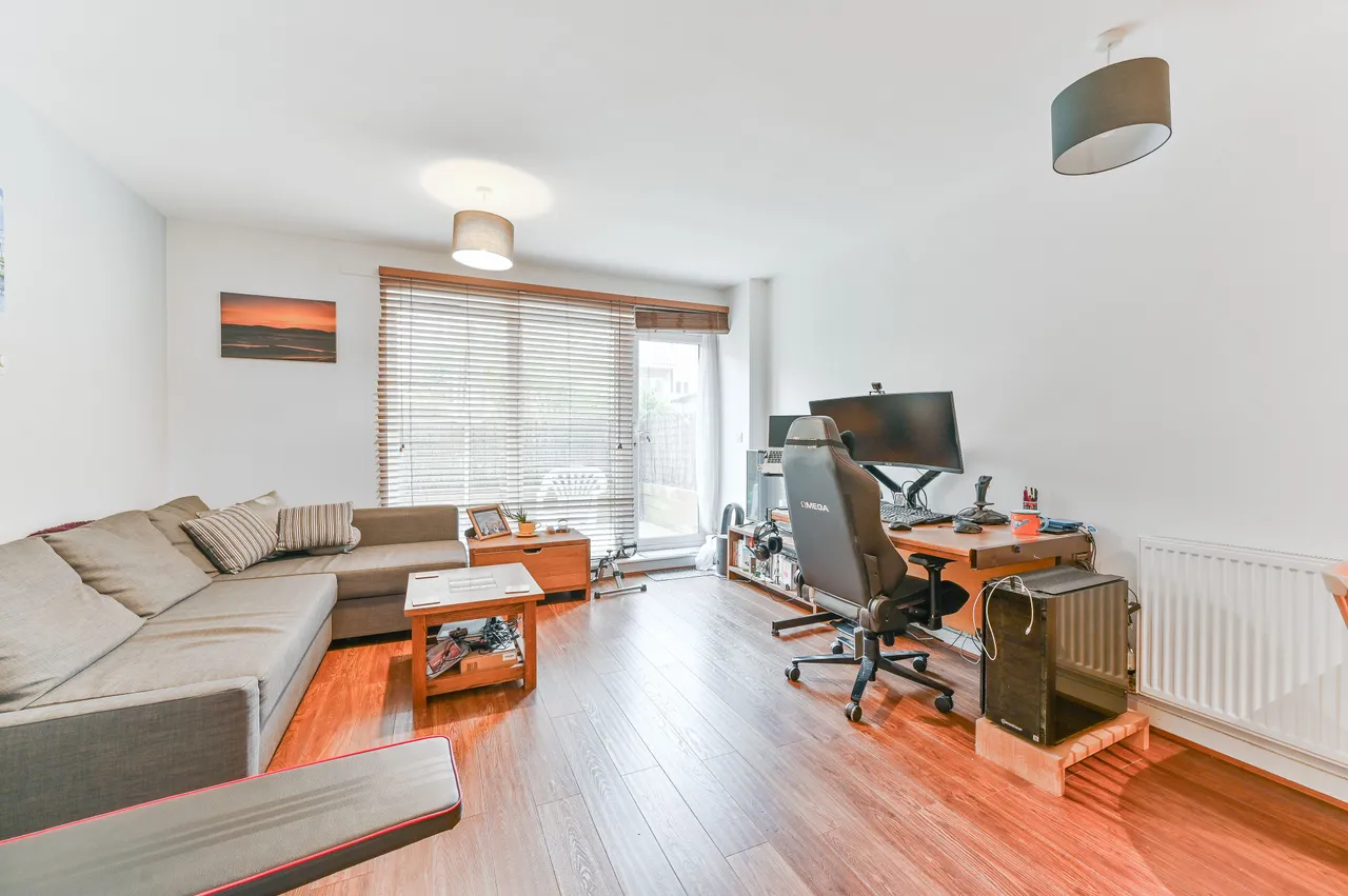 Apartment 69, Peebles Court, 21 Whitestone Way, Croydon, photo 3