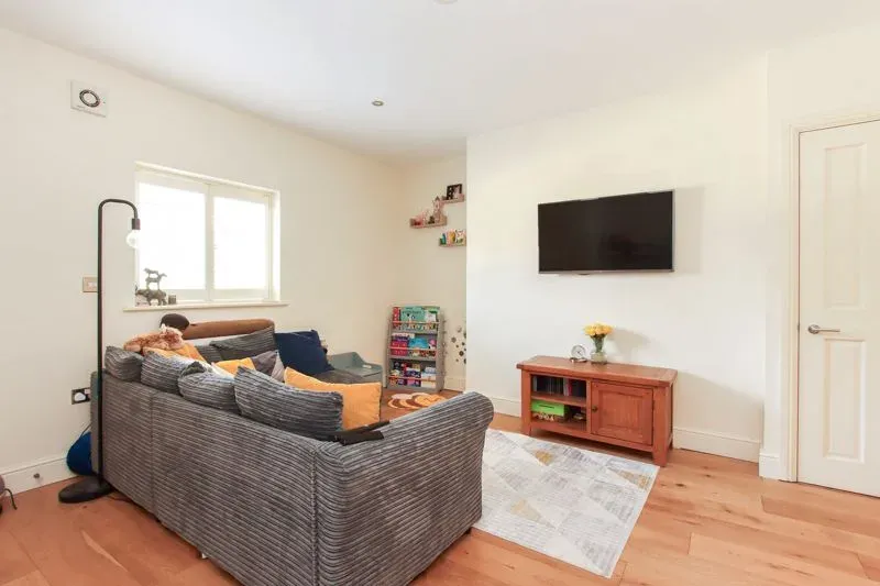 Mount Tabor, Wingrave, Buckinghamshire, HP22 4EW, photo 11