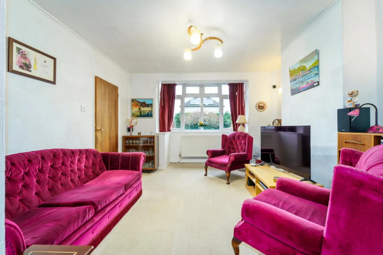 Elgin Avenue, Ashford, photo 2