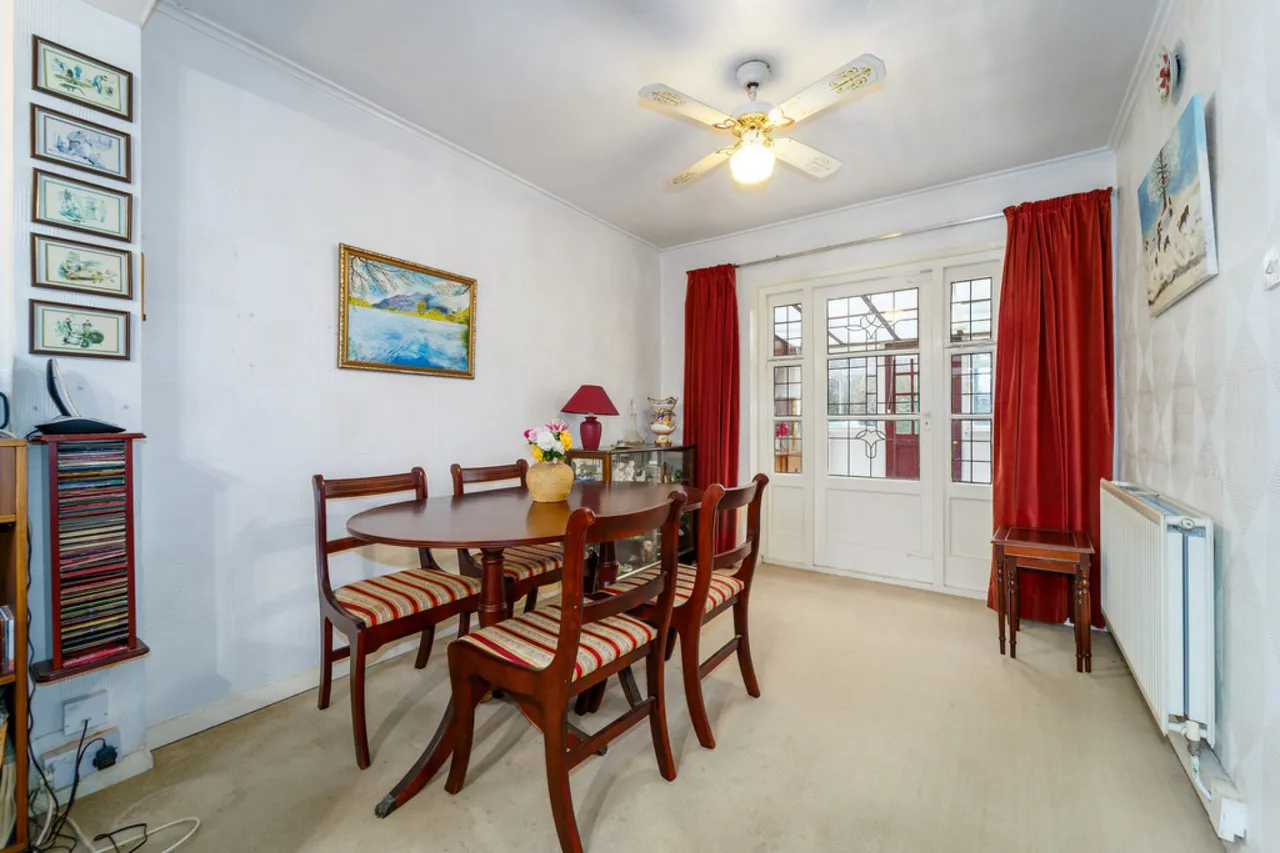 Elgin Avenue, Ashford, photo 7