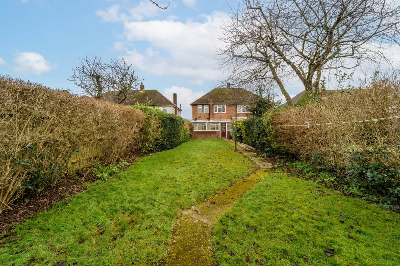 Elgin Avenue, Ashford, photo 12