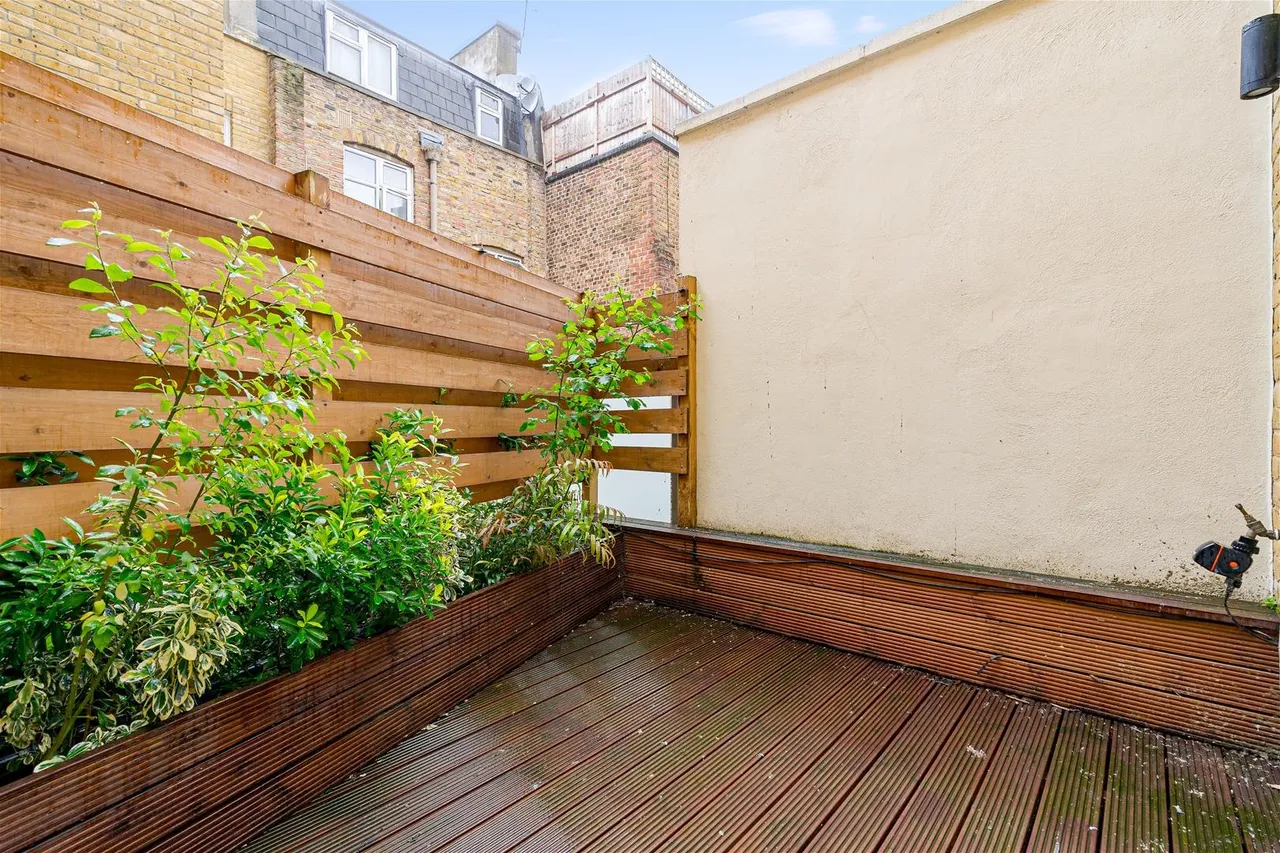 Pratt Mews, Camden Town, NW1, photo 3