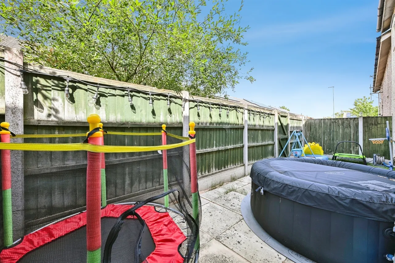 Northall Avenue, Nottingham, NG6, photo 21