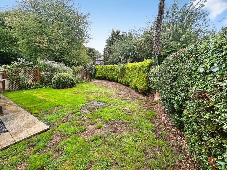 Handleton Common, Lane End, HP14, photo 12