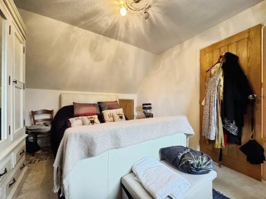 Handleton Common, Lane End, HP14, photo 8