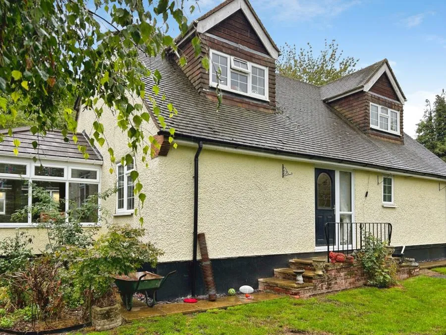 3 bed house for sale, Handleton Common, Lane End, HP14