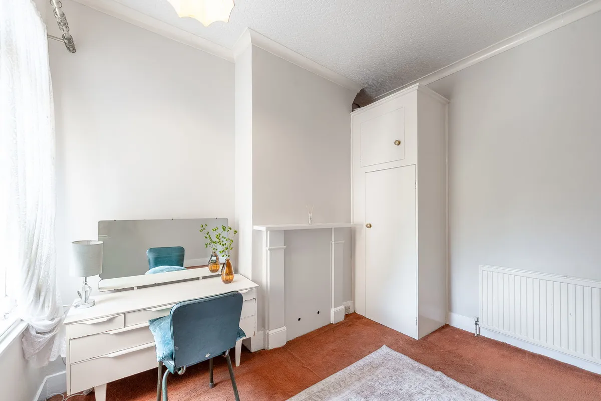 West Wimbledon, SW20, photo 26