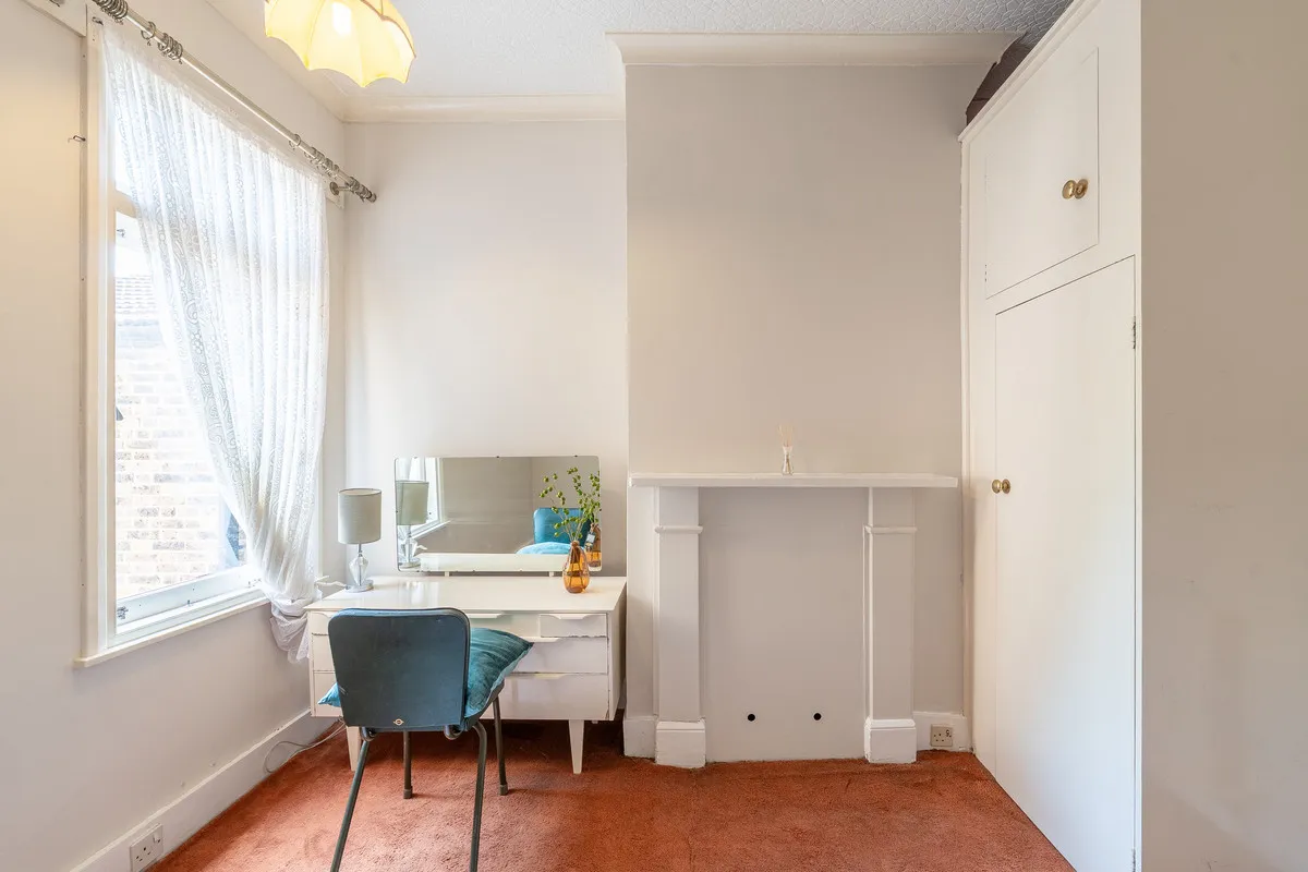West Wimbledon, SW20, photo 25