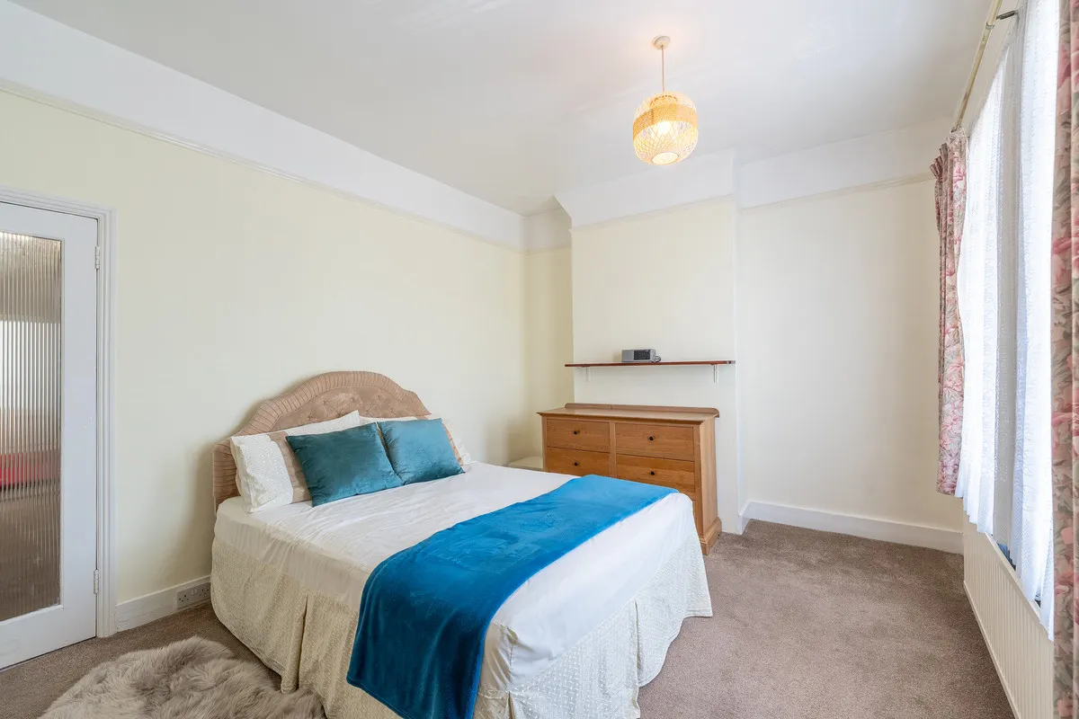 West Wimbledon, SW20, photo 5
