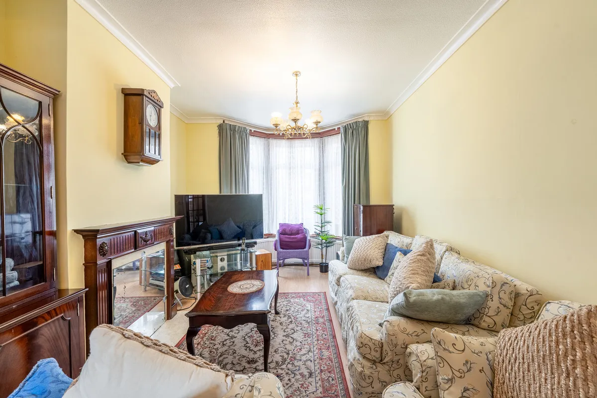 West Wimbledon, SW20, photo 11