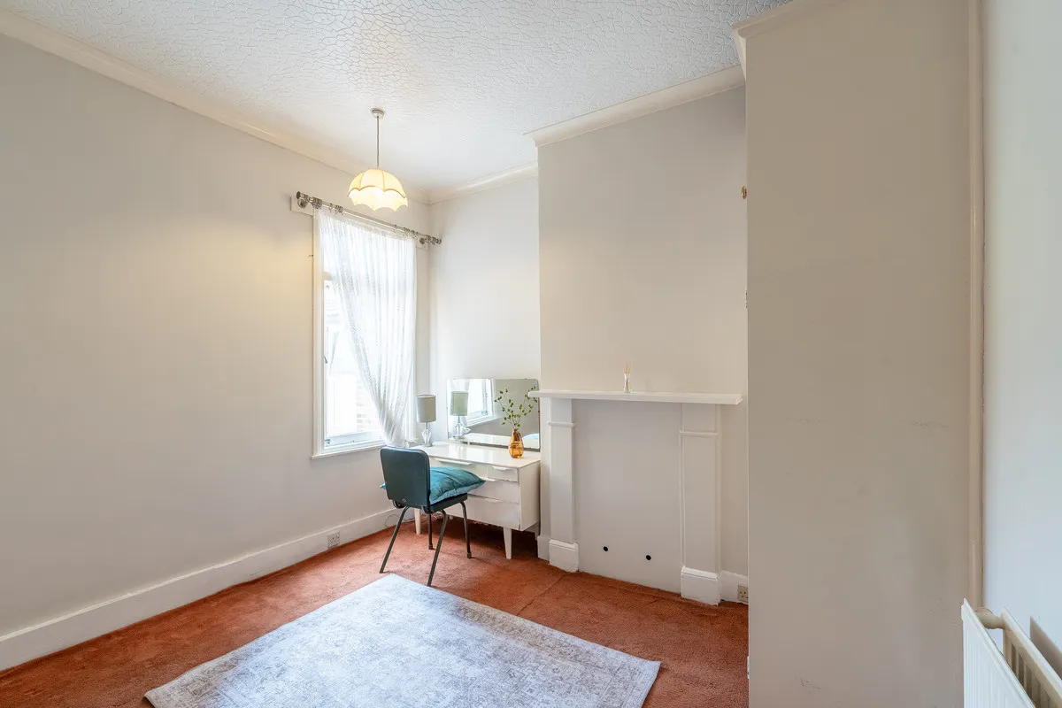 West Wimbledon, SW20, photo 24