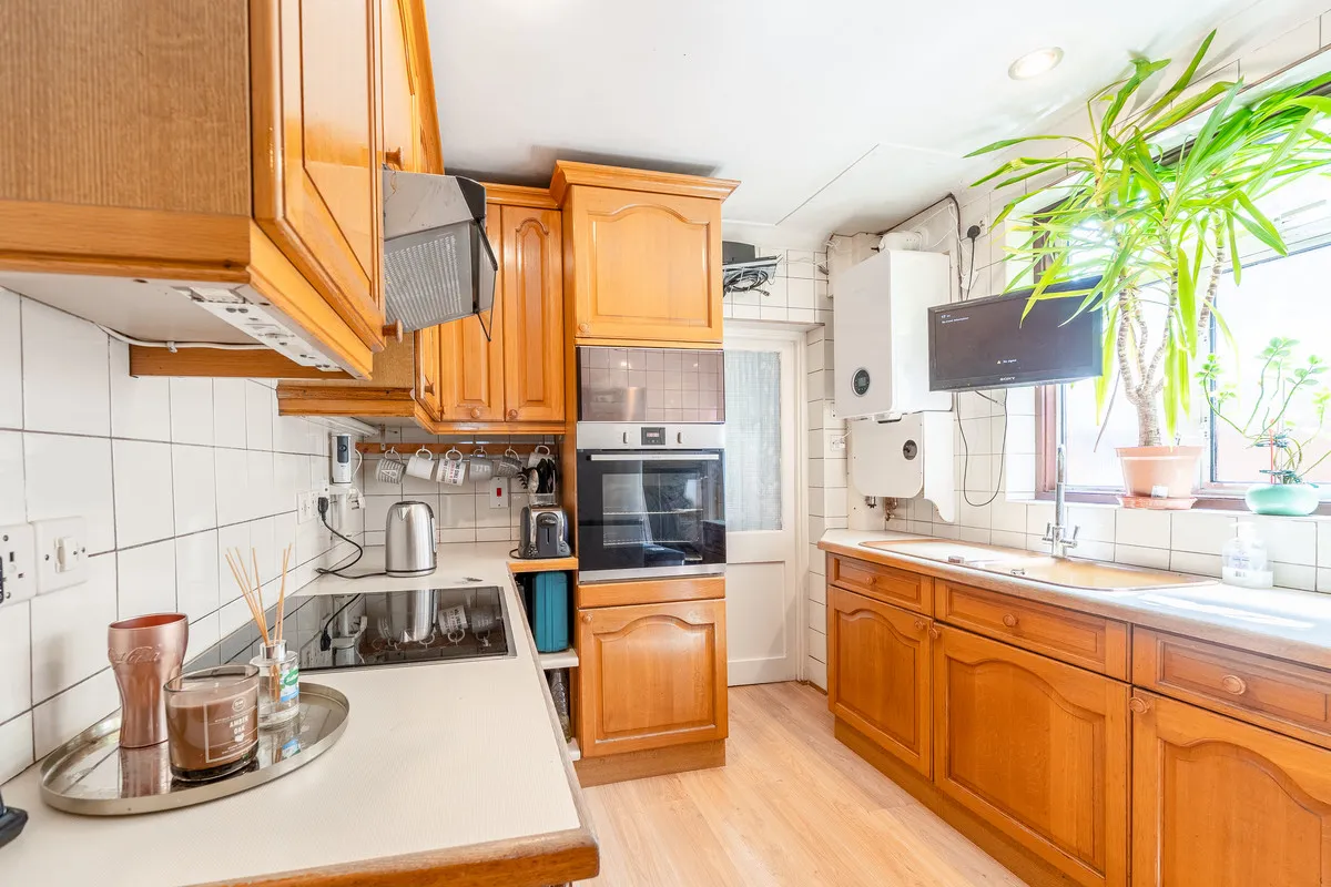 West Wimbledon, SW20, photo 8