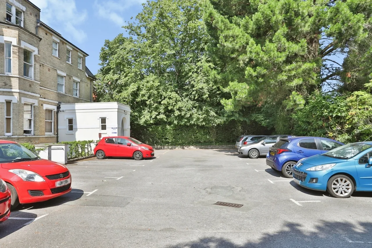 Poole Road, Bournemouth, BH2, photo 3
