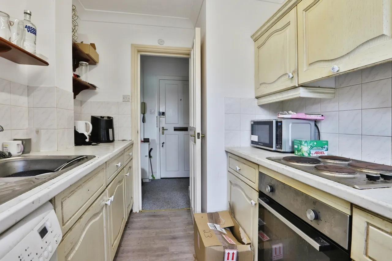 Poole Road, Bournemouth, BH2, photo 6