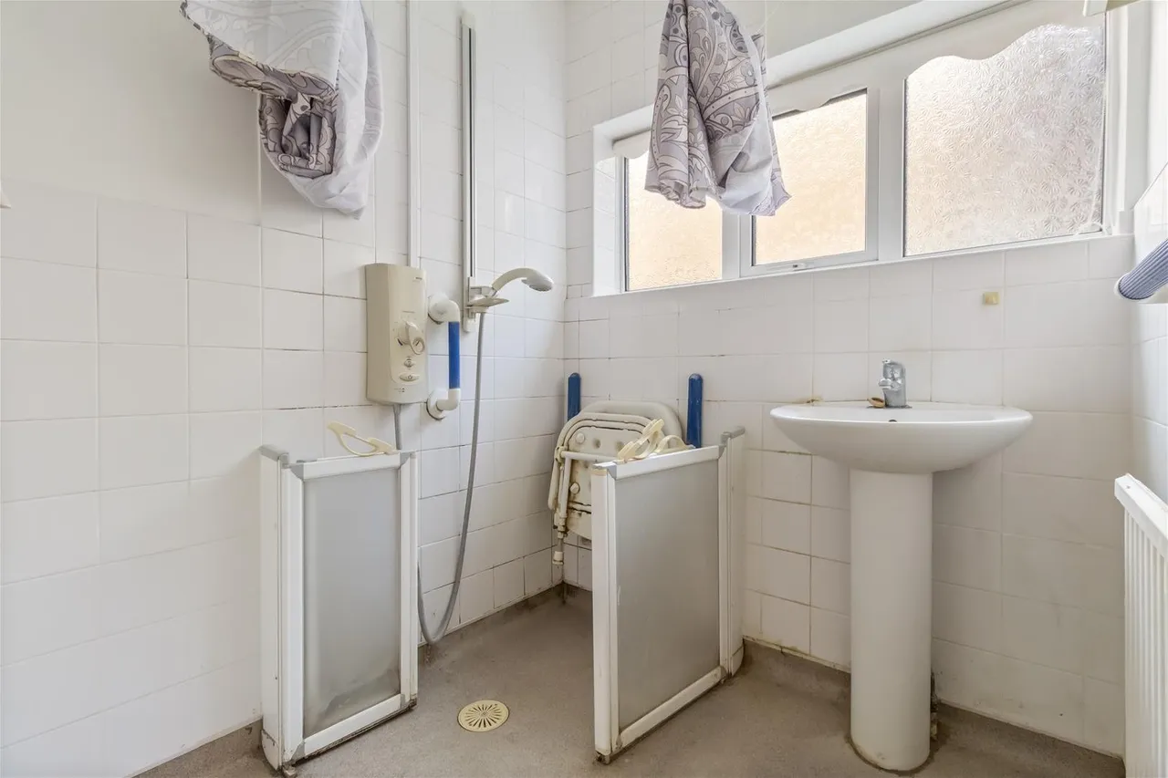 Chesham Close, Goring-By-Sea, Worthing, photo 12