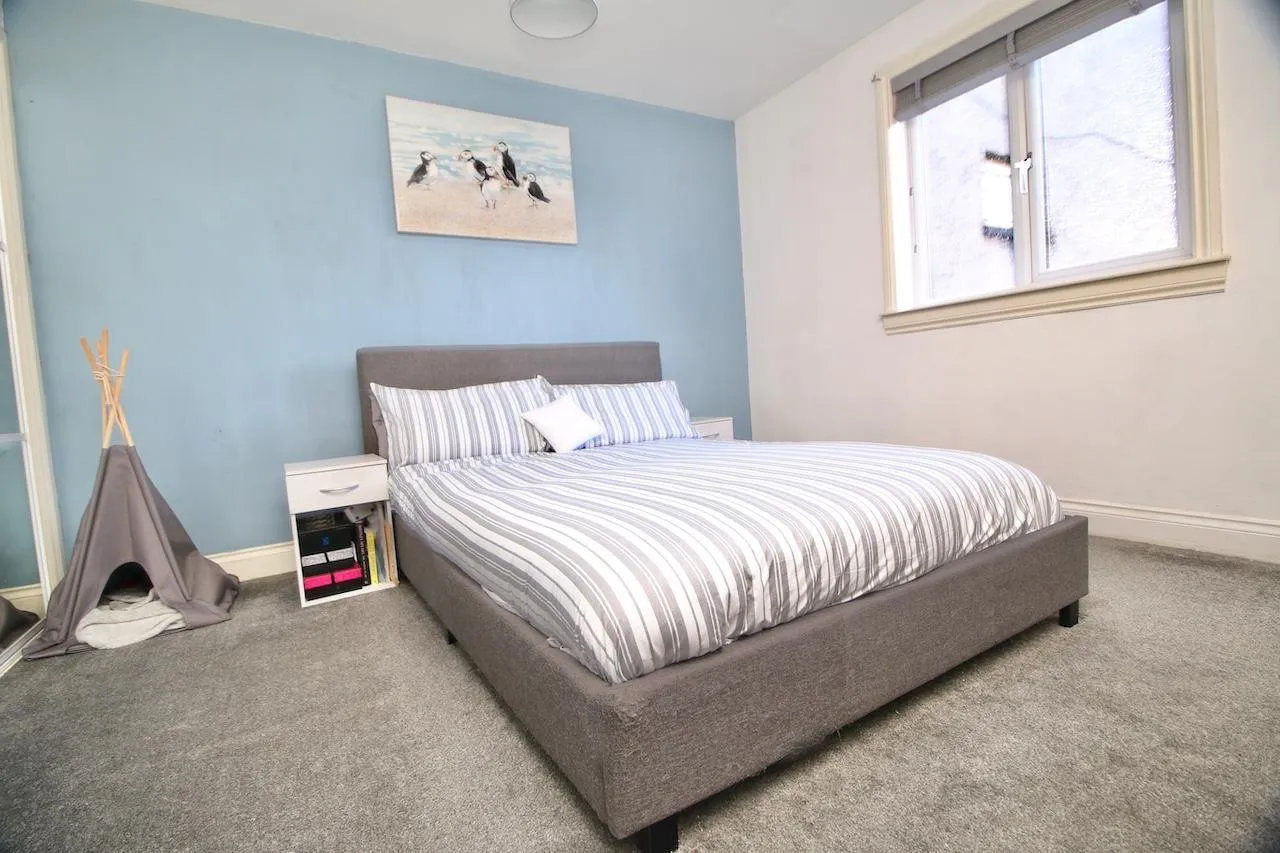 Tiree Court, Ravenswood, G67 1NS, photo 7