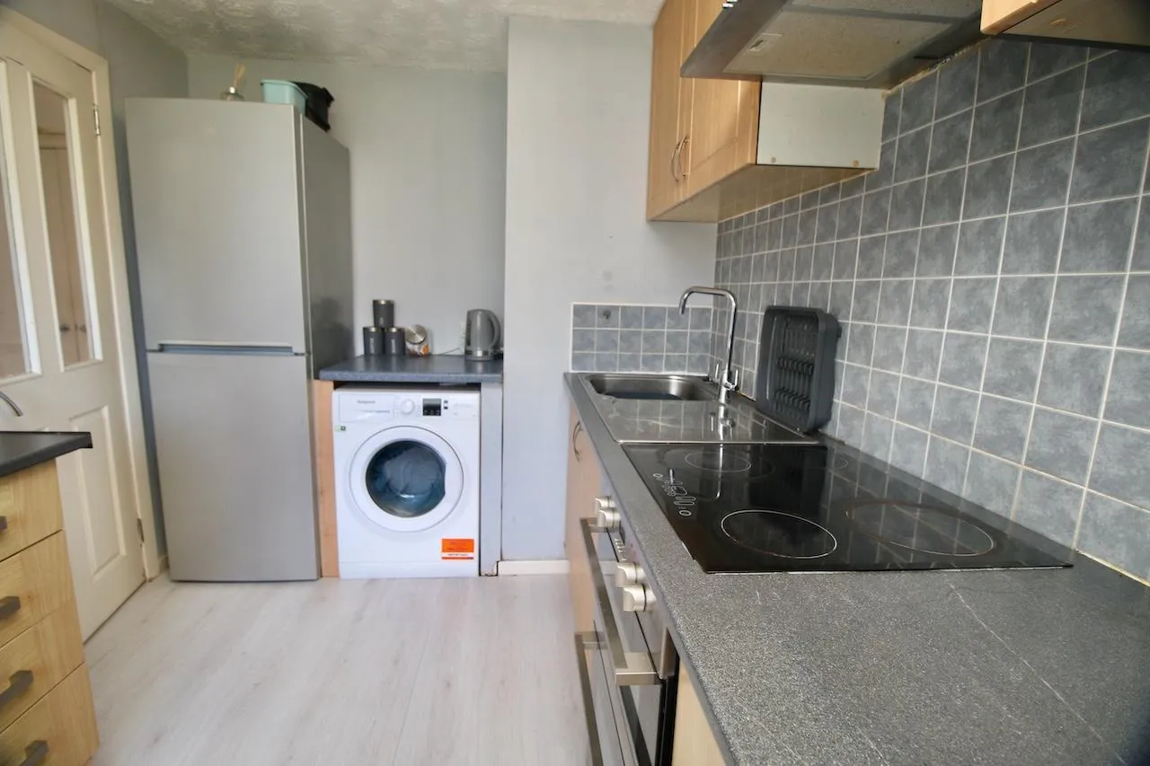 Tiree Court, Ravenswood, G67 1NS, photo 6