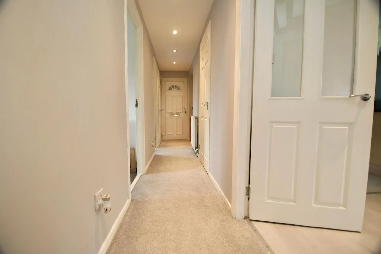 Tiree Court, Ravenswood, G67 1NS, photo 18