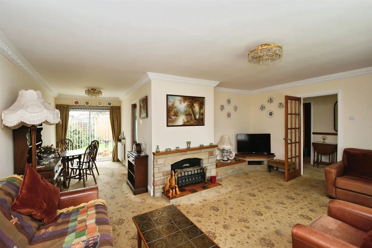 Inglenook Drive, Thorne, DN8, photo 5