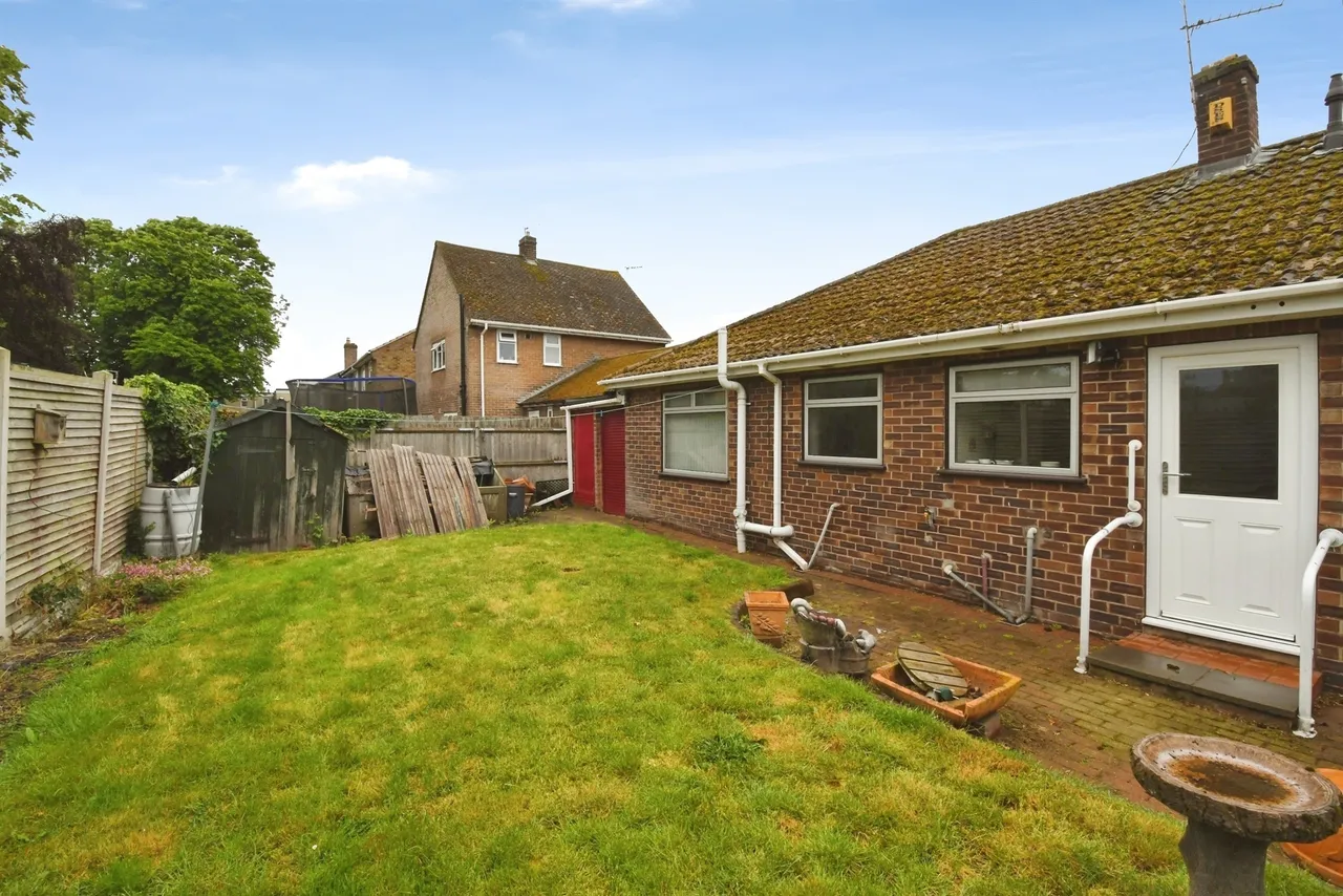 Inglenook Drive, Thorne, DN8, photo 12